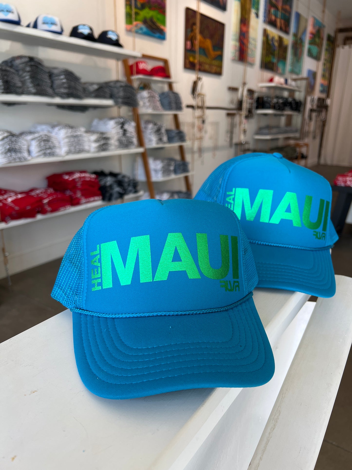 Esky Hat Heal Maui green with blue Foil letters