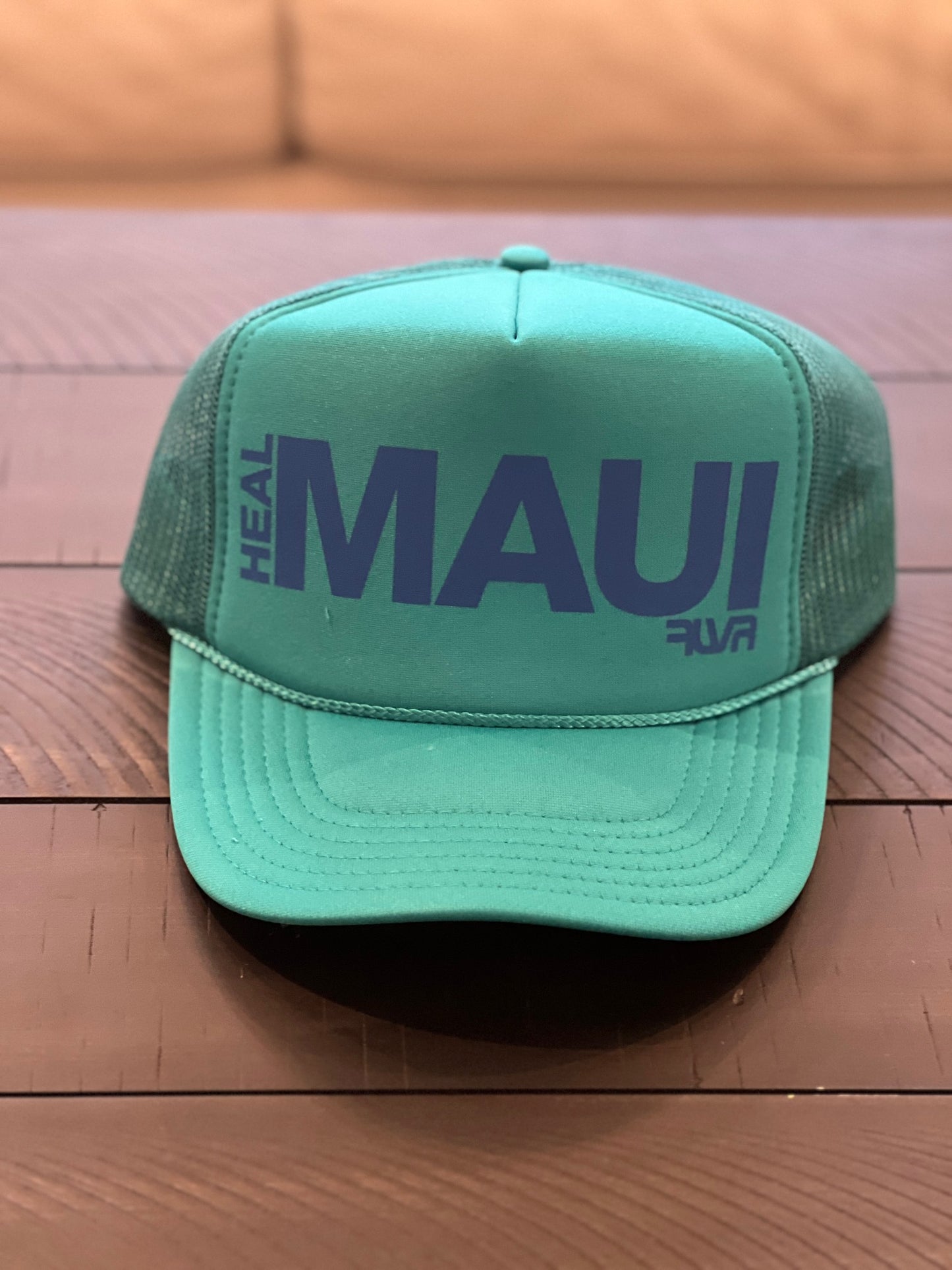 Esky Hat Heal Maui Green with Blue letters